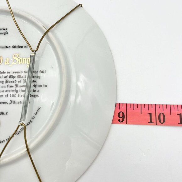 Disney Edwin Knowles China Snow White Plate 5209C With A Song and A Smile 8.5 in - Picture 8 of 8